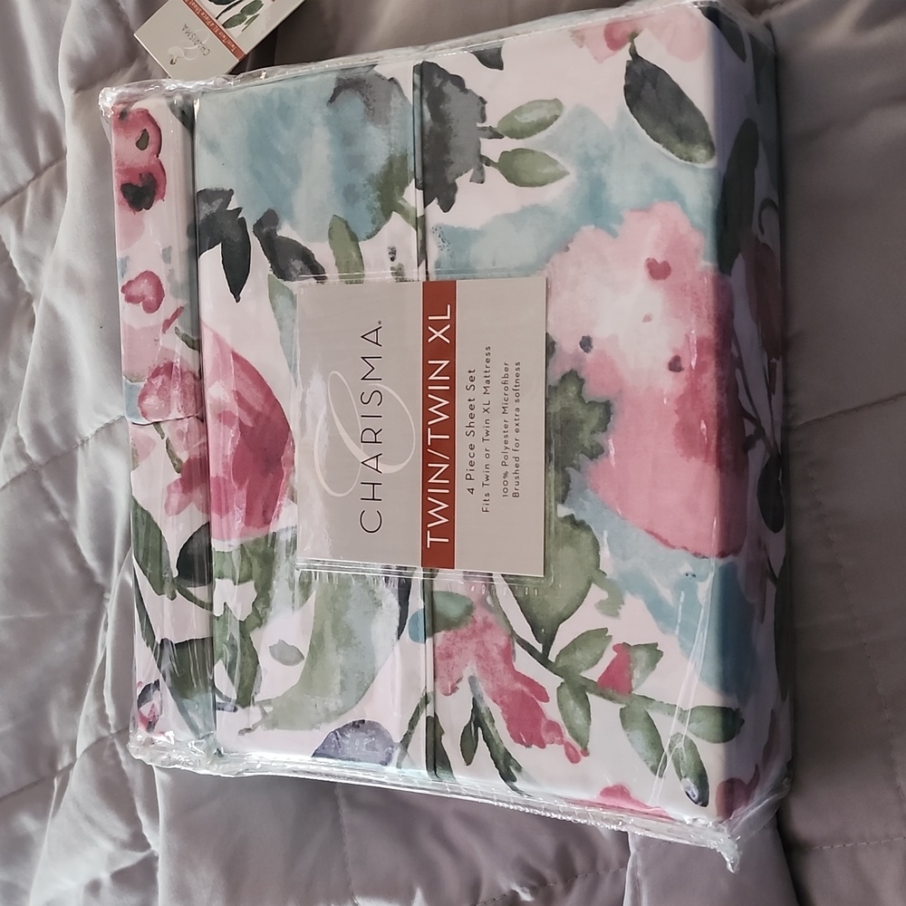 New | Charisma sheets | Twin - Picture 3 of 3